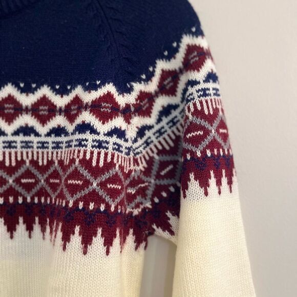 Towncraft Blue and Cream Crewneck Sweater with Nordic Design - Picture 3 of 6